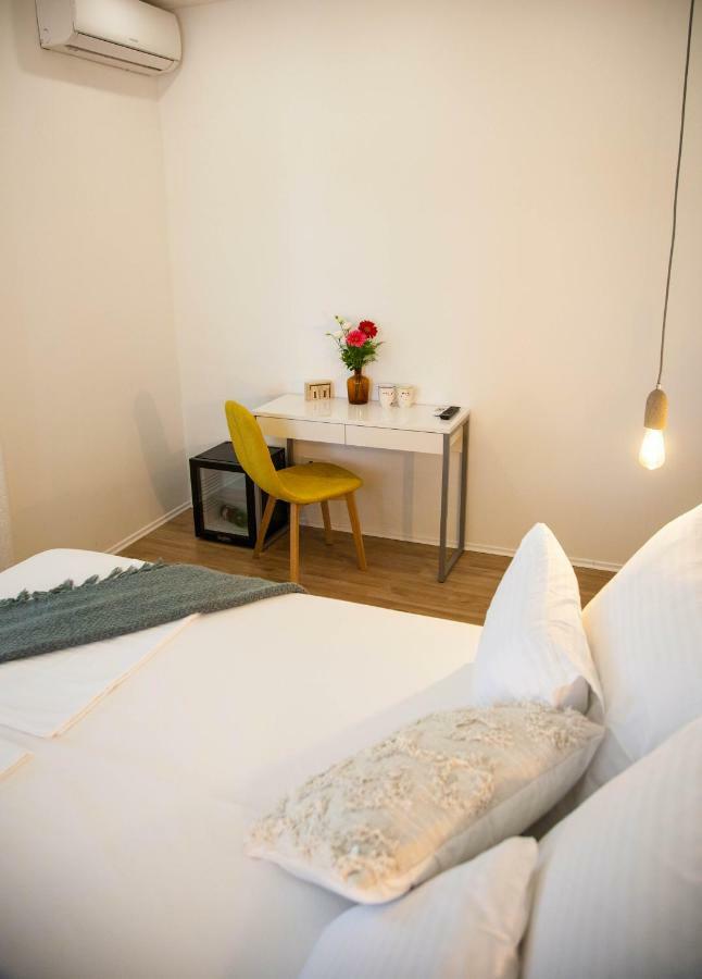 Soukki Town Centre Suites 1 Split Exterior foto